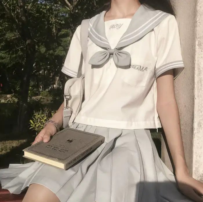 污碳 封面